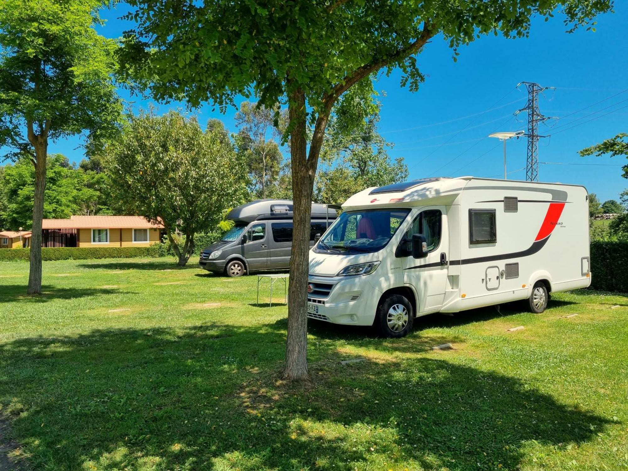 Camping L´Amuravela Cudillero Esterno foto